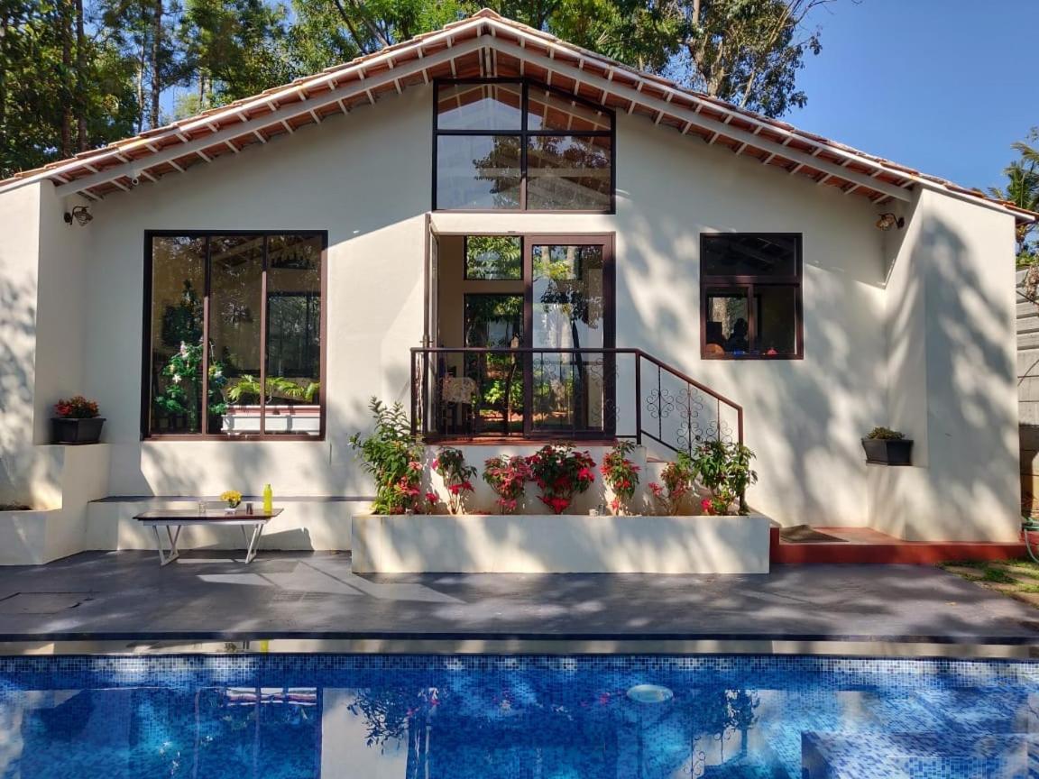 Aakriti Homestay Chikmagalur Ngoại thất bức ảnh